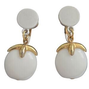 Vintage Crown Trifari White Enamel and Goldtone Clipon Earrings